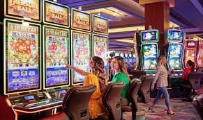 Studio Dragon Tiger Live di line togel dengan dealer profesional dan kartu HD yang jelas